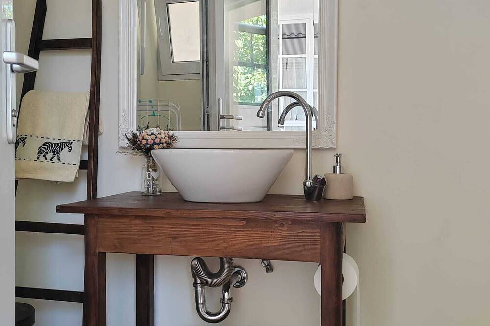 Cà dell'Agro, border vacation home in Gorizia, Carso