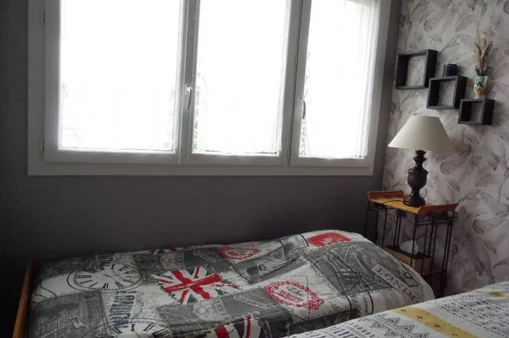 Gîte pour 9 personnes, avec balcon à Cholet - 3