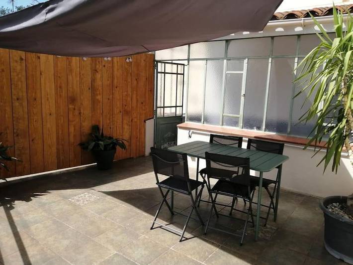 Gîte pour 4 personnes, avec terrasse, animaux acceptés à Ortaffa