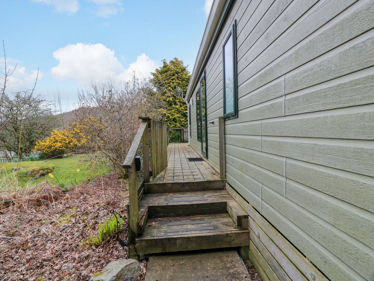 L21 Coastal Kippford in Kippford, Dumfries and Galloway