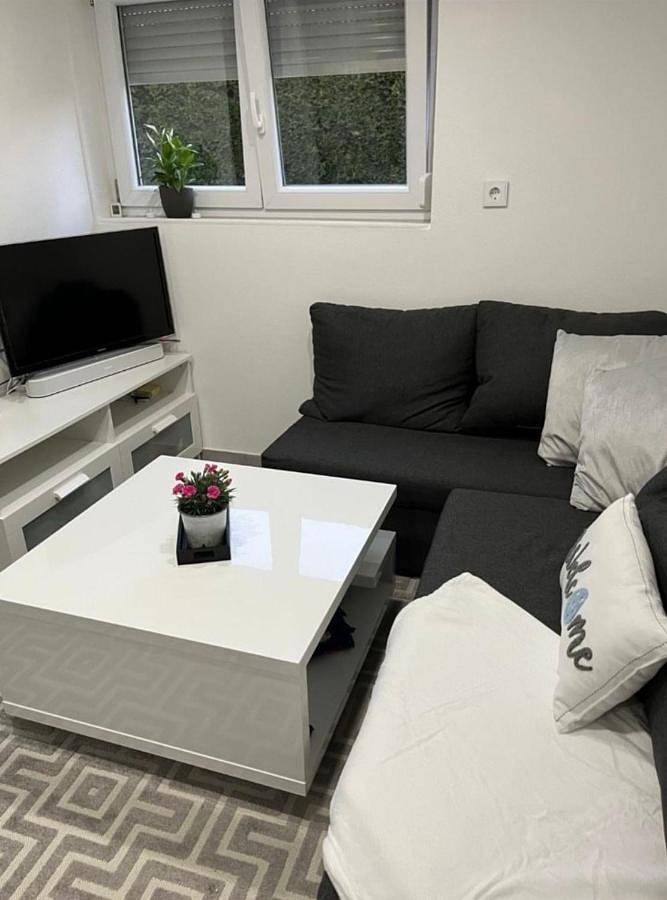 Ferienwohnung für 3 Personen, mit Terrasse und Garten in Bisingen