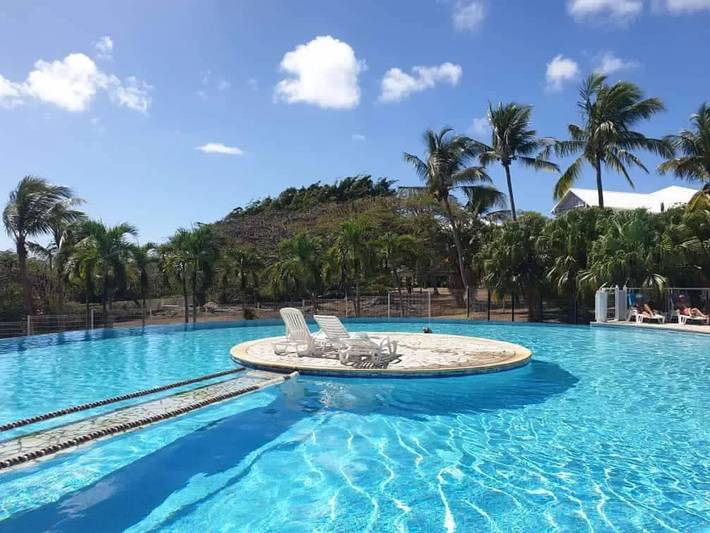 Studio pour 4 personnes, avec piscine et terrasse en Guadeloupe
