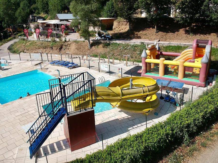 Camping Le Mas des Sédariès - Mobilhome 6 personnes - Mobil home Confort Plus, 3 chambres in Villefort, Parc national des Cévennes