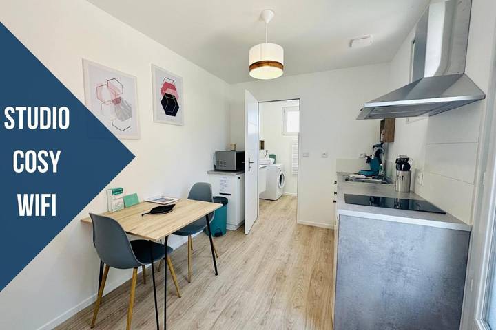 Gîte pour 2 personnes, avec Terrasse et Jardin à Saint-Vivien