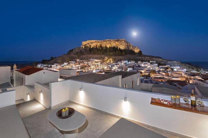 Apartment for 4 people, with terrace and view in Lindos