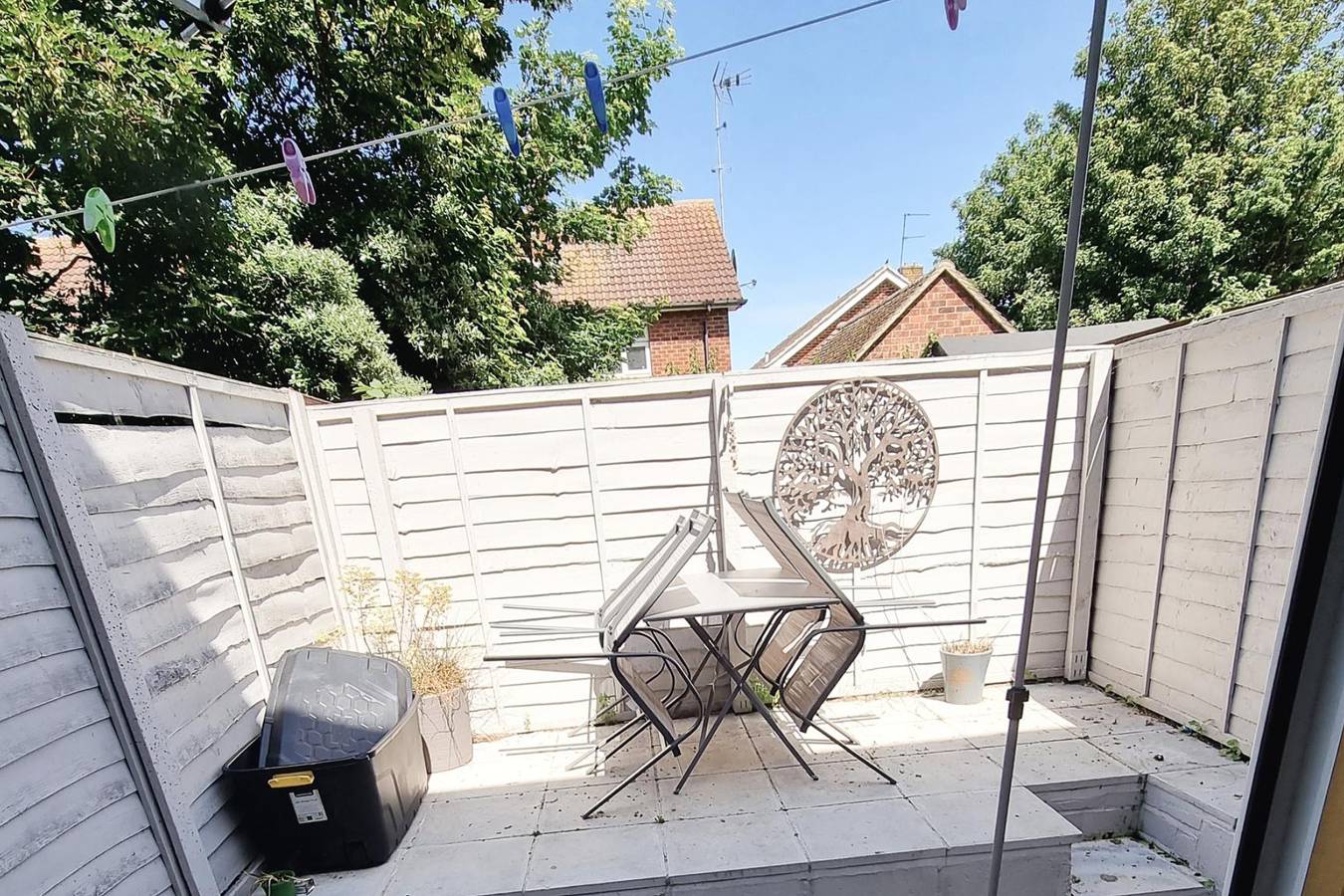 Entire holiday apartment, Apt - Sleeps 4/5 - Garden - Parking in Botany Bay, Kent