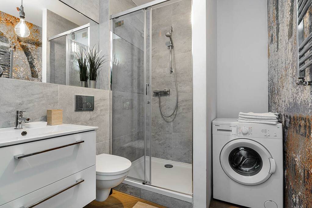 Estudio entero, Apartments i in Varsovia, Mazovia (región)