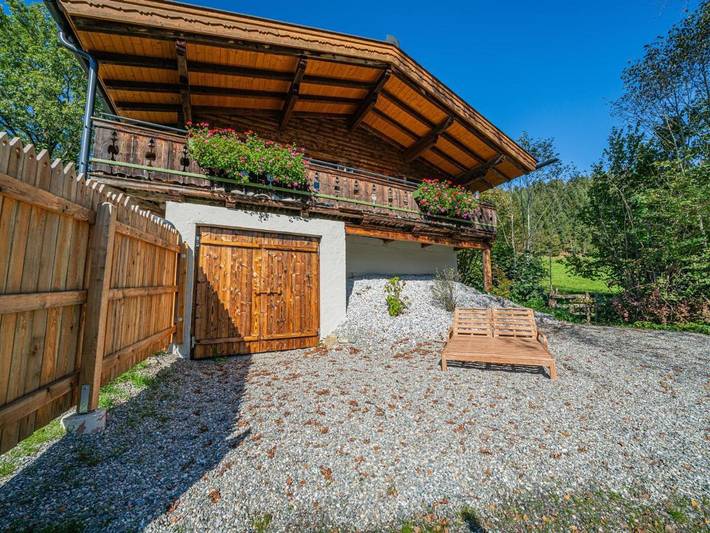 Chalet für 5 Personen, mit Balkon und Garten