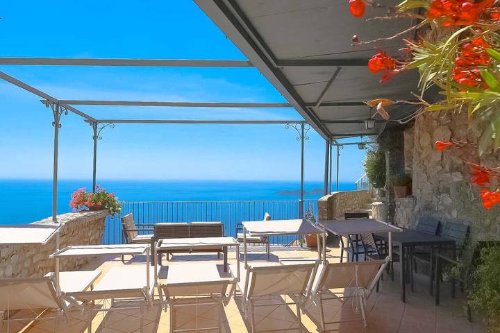 Location de vacances pour 5 personnes, avec terrasse à Vico Equense - 4
