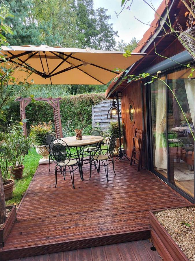 Maison de campagne pour 2 personnes, avec vue ainsi que terrasse et jardin, animaux acceptés dans Croisy-sur-Andelle