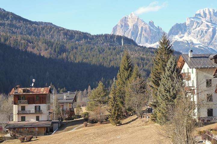 Gîte pour 6 personnes, avec balcon à San Vito di Cadore - 3