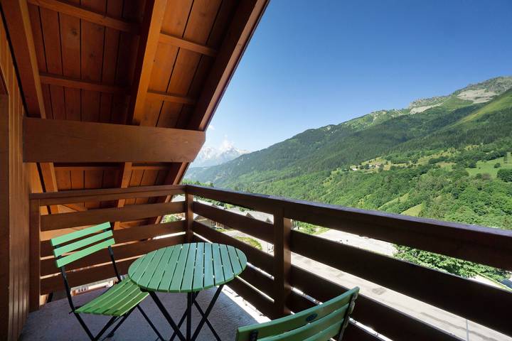Appartement entier, Appartement 'A2 508 Appart Au Pied Des Pistes' avec vue sur montagne et balcon in Saint-François-Longchamp 1650, Saint-François-Longchamp