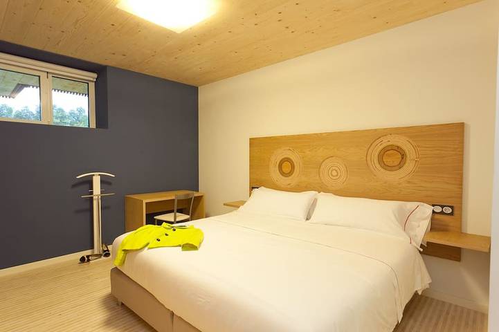 Gîte pour 4 personnes, avec piscine et jardin ainsi que sauna et balcon à Ea - 3