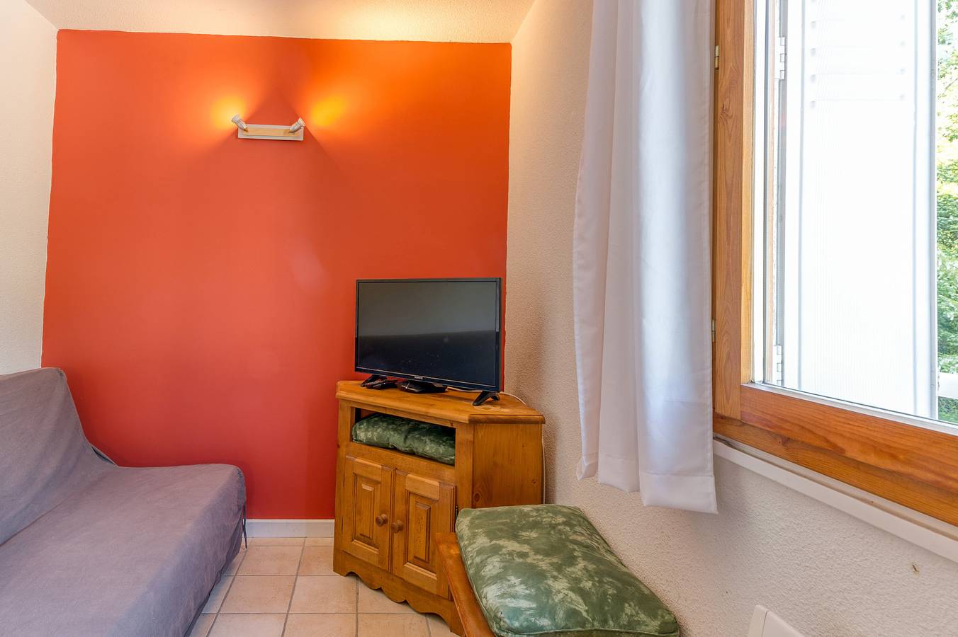 Apartamento entero, Apartamento "Lynx" con vistas a las montañas, jardín compartido y Wi-Fi in Le Bourg-d'Oisans, Les Deux Alpes