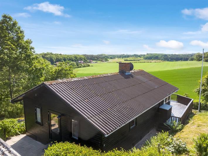 Ferieudlejning for 4 personer, med Terrasse i Hjarbæk