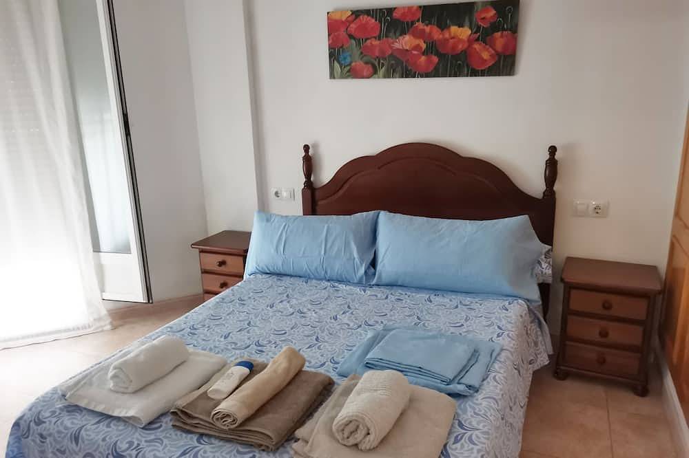 Ganze Wohnung, 2nd beach line. Cozy apartment in Mediterranean Moncofa in Moncofa, Costa del Azahar