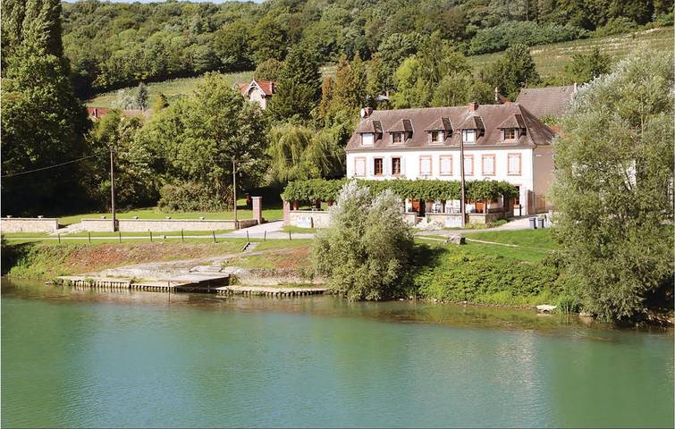 Maison de vacances pour 6 personnes, avec Terrasse dans l' Aisne