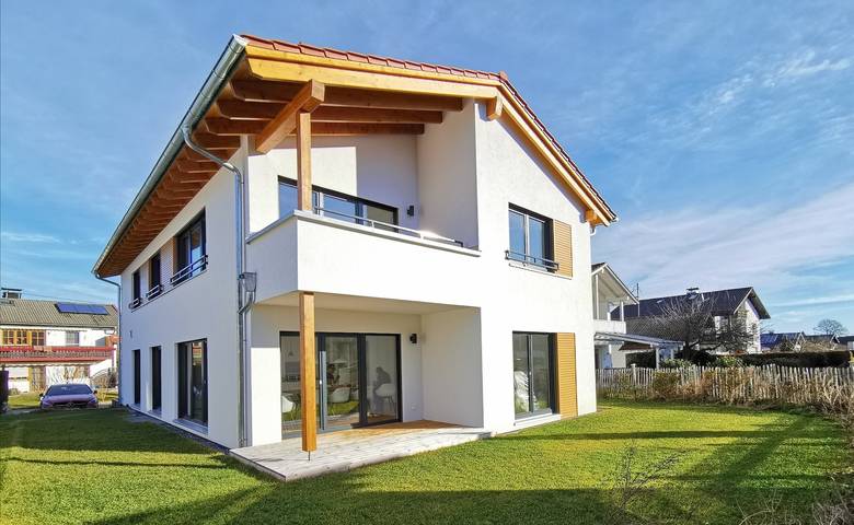 Ferienhaus für 12 Personen, mit Ausblick und Garten in Prien - 2