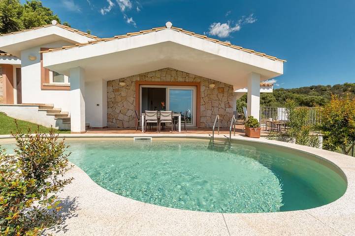 Villa pour 8 personnes, avec jardin - 1