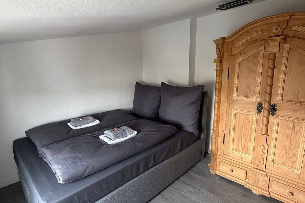 Apartamento entero, Velmora Boutique Suites: Compact City Apartment 6 persons in Lübeck (Ciudad), Lübeck