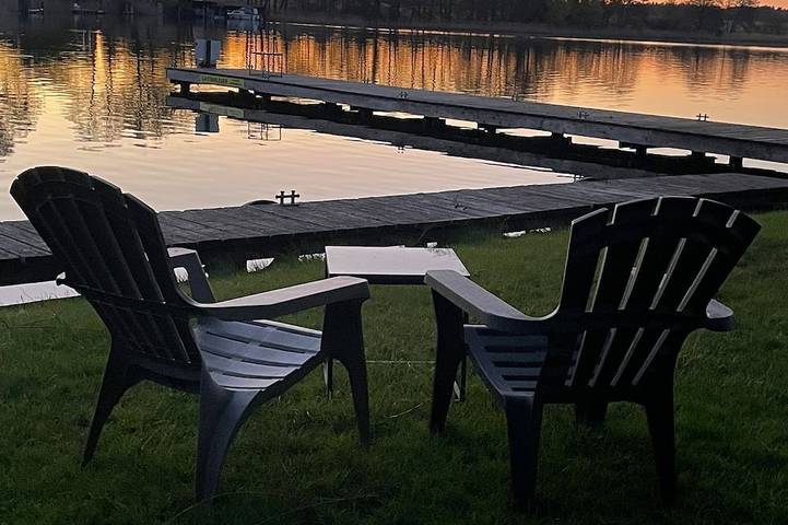 Ganze Wohnung, Ferienwohnung Luv - Ankerplatz direkt am Priepert See in Priepert, Mecklenburg-Strelitz
