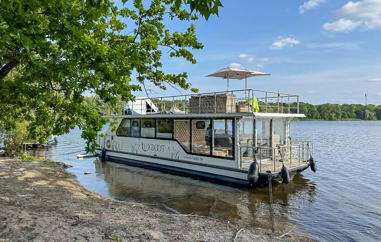 Hausboot für 6 Personen, mit Seeblick und Terrasse, mit Haustier in Brandenburg - 2