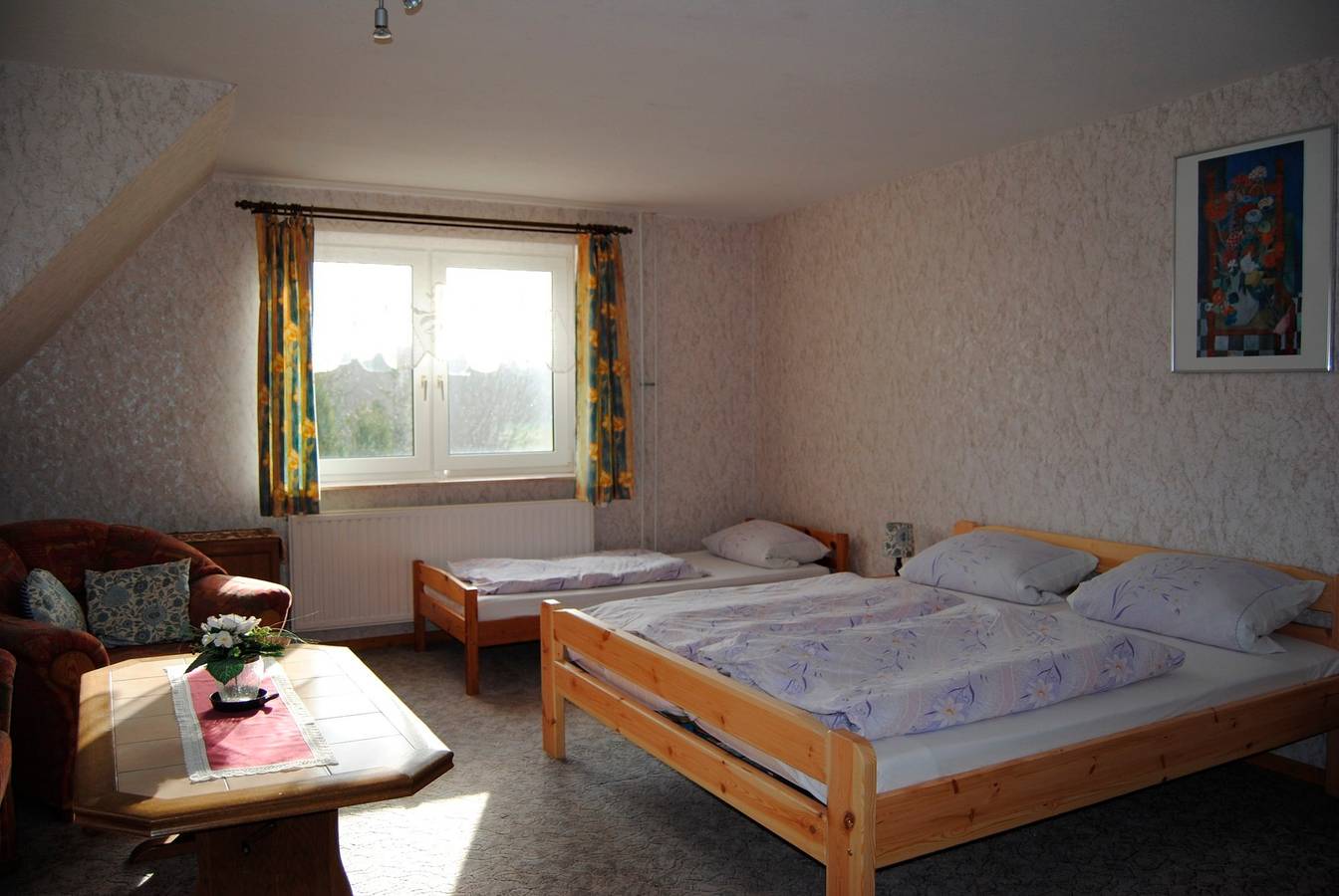 Ganze Ferienwohnung, Alte Schule App.1 in Windeby, Rendsburg-Eckernförde