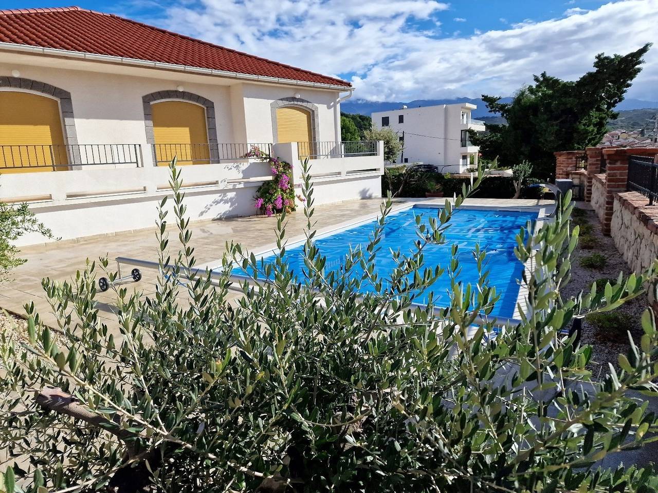 3-Zimmer-Haus mit Terrasse Barbat, Rab K-22081 in Barbat na Rabu, Rab