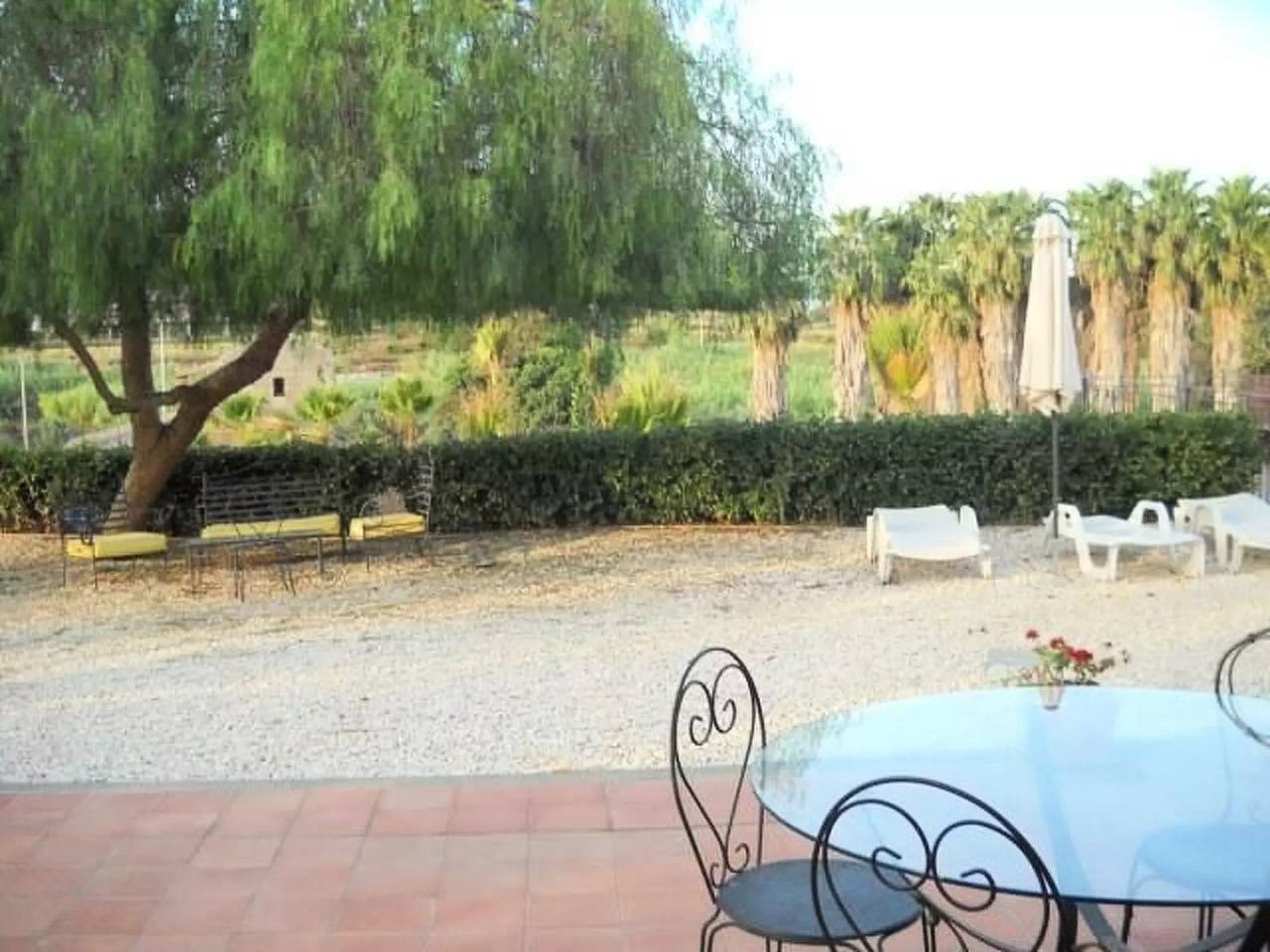 Hel leilighet, 5 Pièces 4 Personnes in Fiumefreddo di Sicilia, Provinsen Catania
