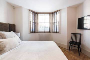 Vacation Apartment for 4 Guests in Kensington and Chelsea, London, Picture 3