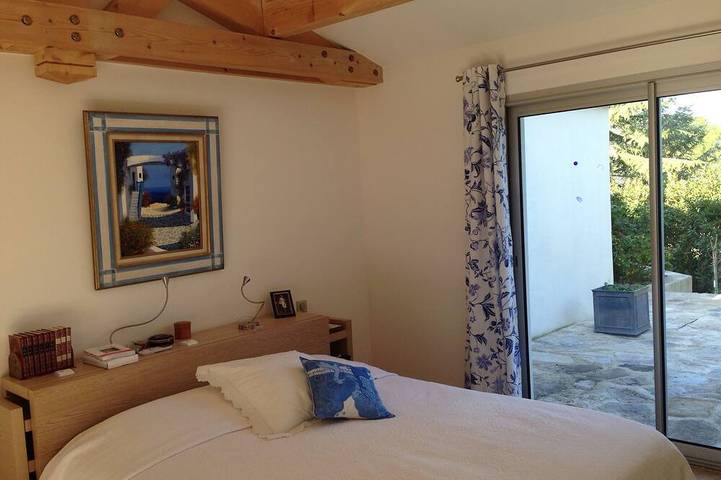 Gîte pour 10 personnes, avec jardin à Sommières - 2