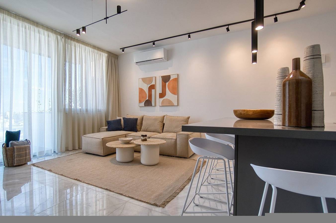 Entire apartment, Prestige 504 2 Bed in Pafos in Paphos, South Cyprus