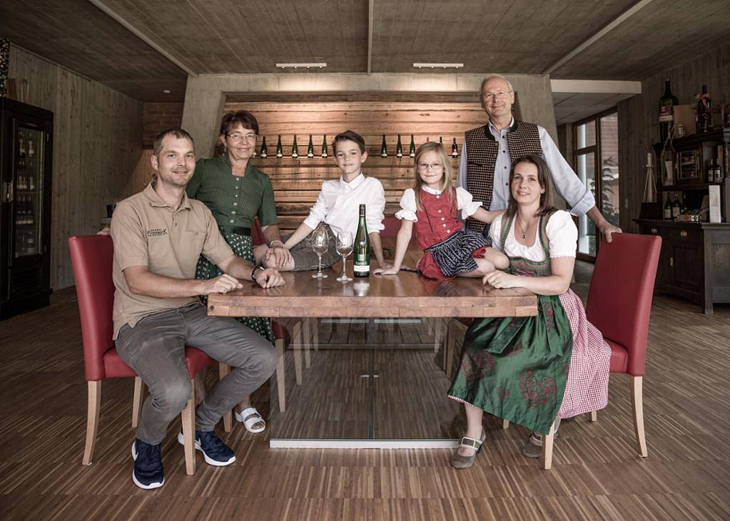 Ganze Ferienwohnung, Ferienwohnungen Weinbau Eisenbock - Ferienwohnung Wechselberg in Straß, Kamptal