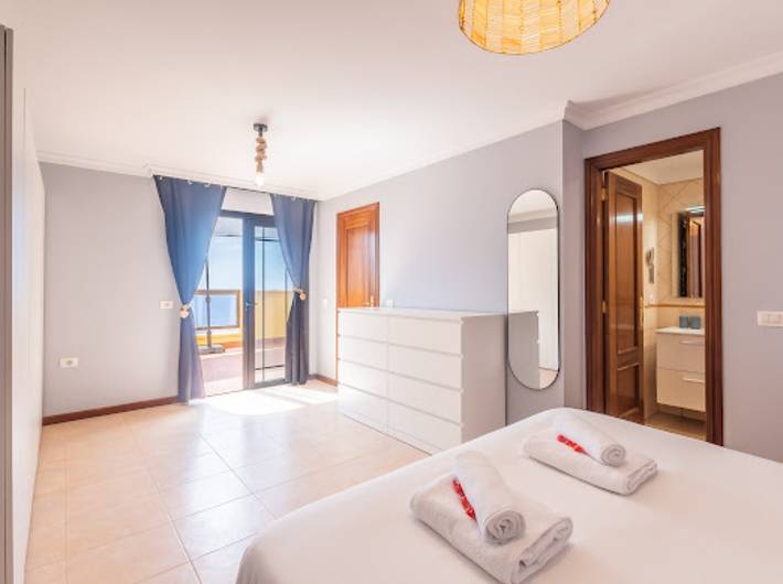 Maison de vacances 'Costa Fortuna' avec vue sur la mer, terrasse privée et Wi-Fi in Porís de Abona, Tenerife du Sud