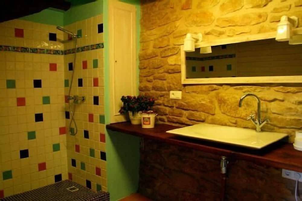 Landelijk appartement Les Cavallerisses voor 4 personen met jacuzzi in Les Piles, Tarragona Provincie