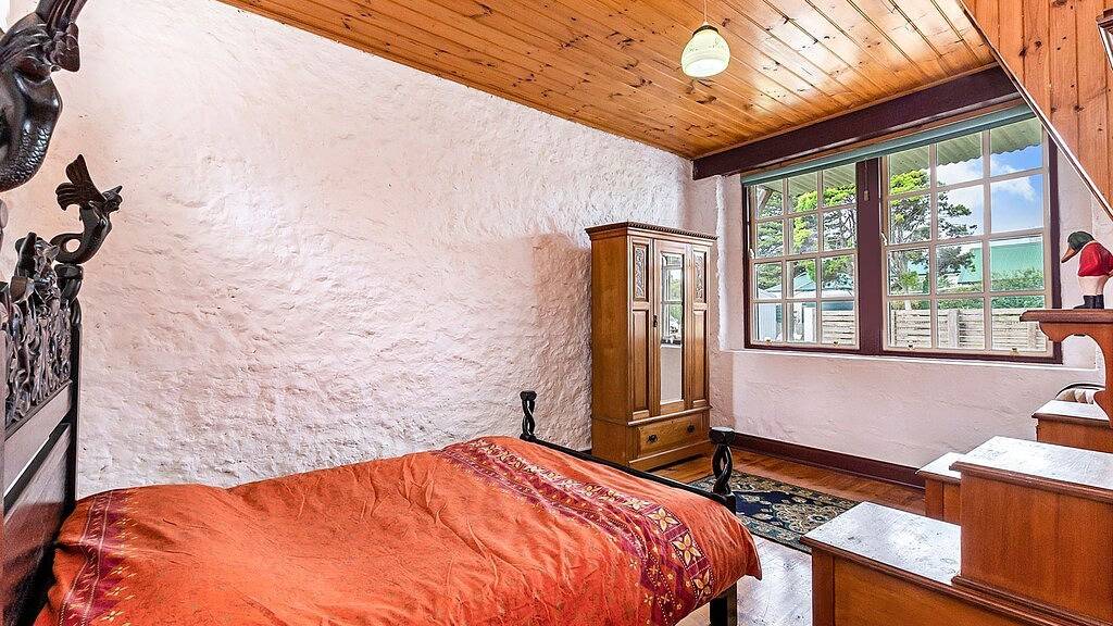 The Stables - Ideal choice for a unique farm experience, offering 2 bedrooms and 1 bathroom and view in Port Fairy, Shire of Moyne