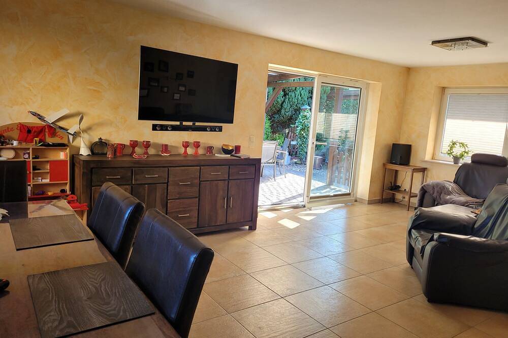 Entire apartment, Ferienwohnung Teschow in Teterow, Mecklenburg Lakes