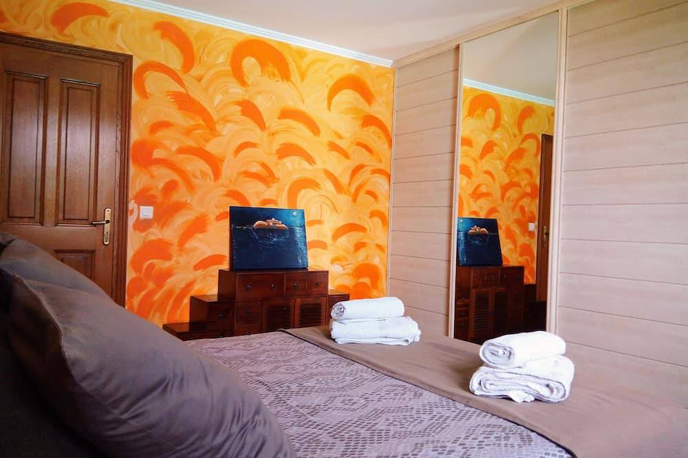 Villa und Pool in Balagne, zwischen Ebene, Meer, Gebirge, Fluss. Strand 10 mnn in Urtaca, Calvi und Umgebung