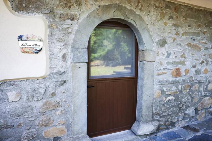 Location de vacances pour 2 personnes, avec terrasse et piscine, animaux acceptés à Pontremoli - 3