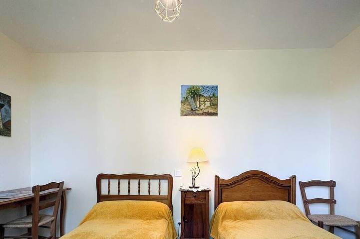 Location de vacances pour 5 personnes, avec jardin à Miers - 4