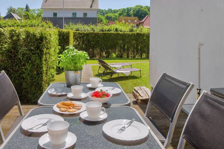 Ferienhaus mit meerblick für 4 Personen, mit Terrasse und Garten sowie Ausblick in Heiligenhafen - 2