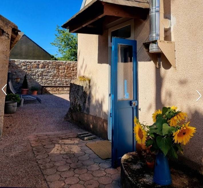 Gîte pour 4 personnes, avec terrasse et jardin, animaux acceptés à Lormes - 3