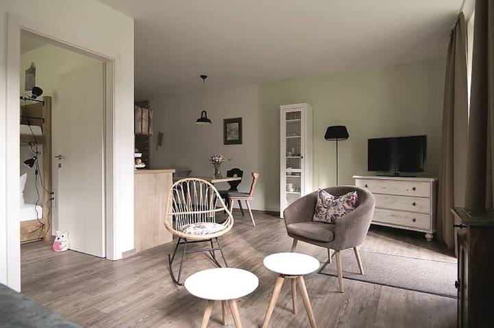 Ferienwohnung für 6 Personen, mit Sauna und Terrasse sowie Whirlpool und Garten in Wängle - 3