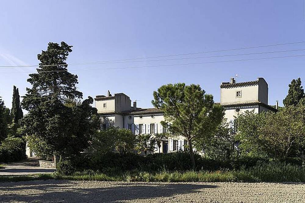Casa rural para 6 personas en Domaine de la Forçate con piscina en el parque. in Villesiscle, Región de Carcassonne