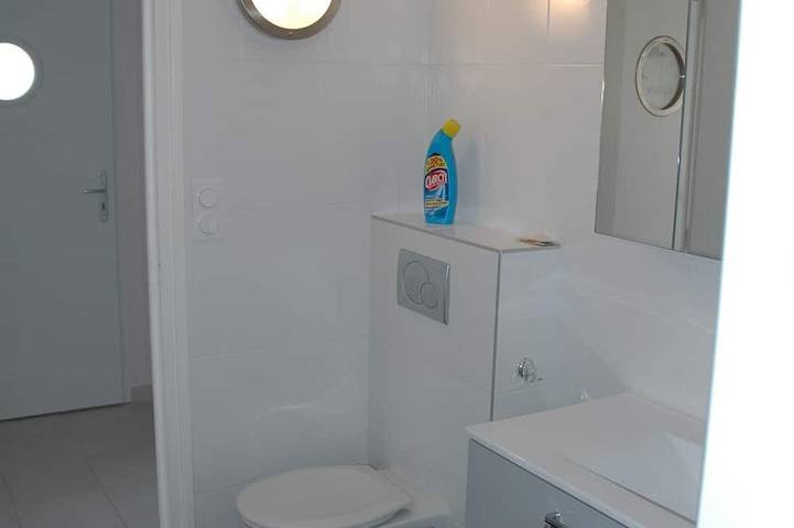 Gîte pour 2 personnes, avec terrasse dans Plage Kervel - 4