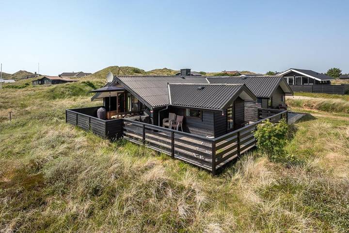 Villa for 6 personer, med udsigt i Haurvig