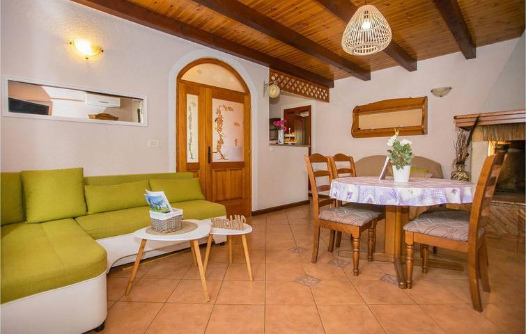 Ferienhaus für 4 Personen, mit Terrasse und Garten in Porec und Umgebung - 2