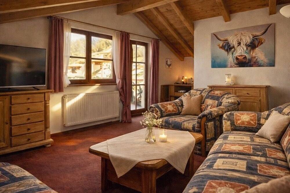 Ganze Wohnung, In einer der schönsten Lage in Garmisch, herrlicher Blick in Garmisch-Partenkirchen, Bayerische Alpen