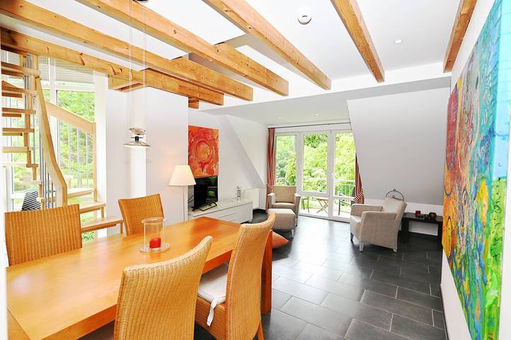 Ferienwohnung für 4 Personen, mit Ausblick und Balkon sowie Sauna - 1