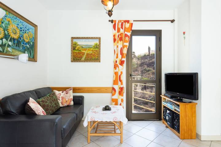 Casa rural para 2 personas, con terraza además de piscina y jardín en Santa Úrsula - 2